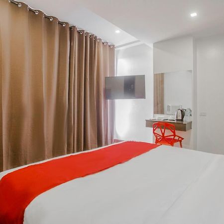 Oyo 637 Fox Hotel Quezon City Exteriér fotografie