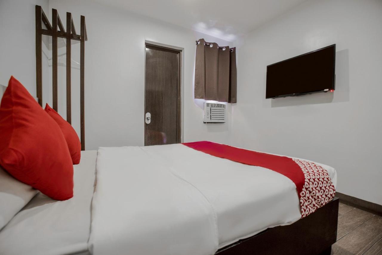 Oyo 637 Fox Hotel Quezon City Exteriér fotografie