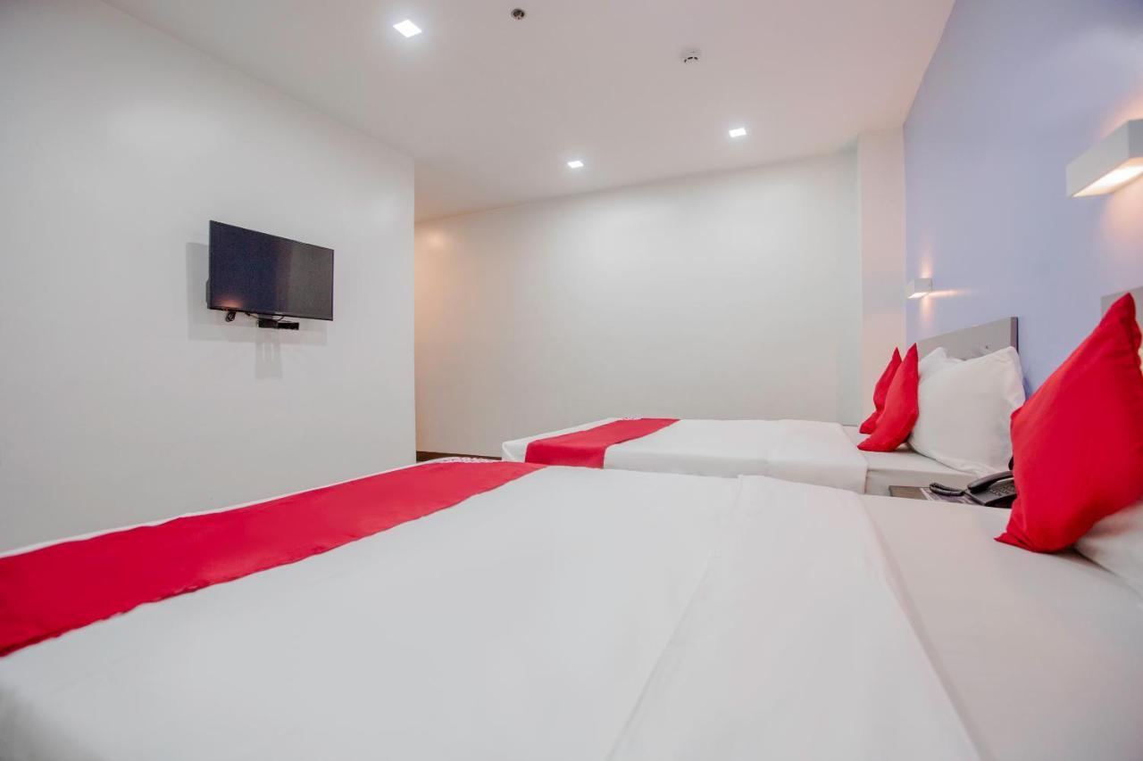 Oyo 637 Fox Hotel Quezon City Exteriér fotografie