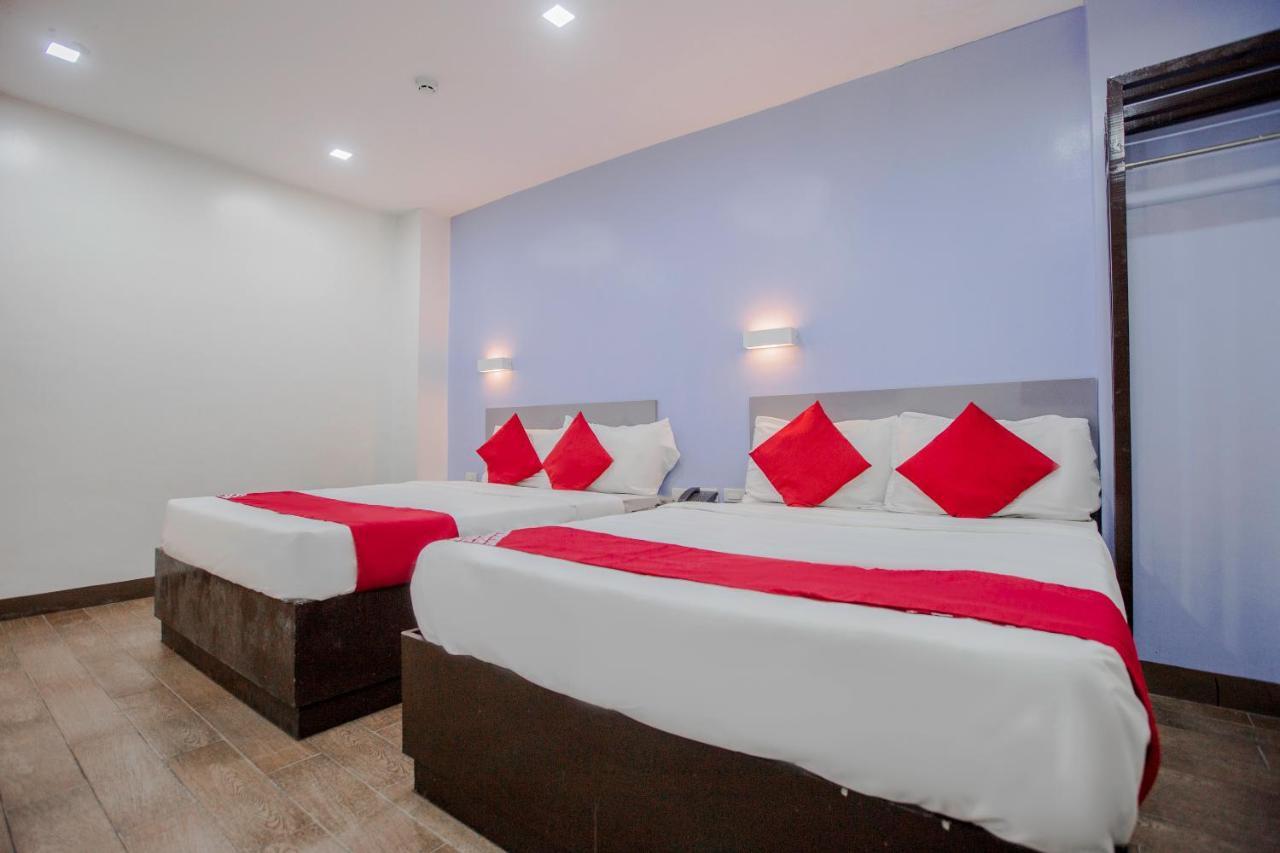 Oyo 637 Fox Hotel Quezon City Exteriér fotografie