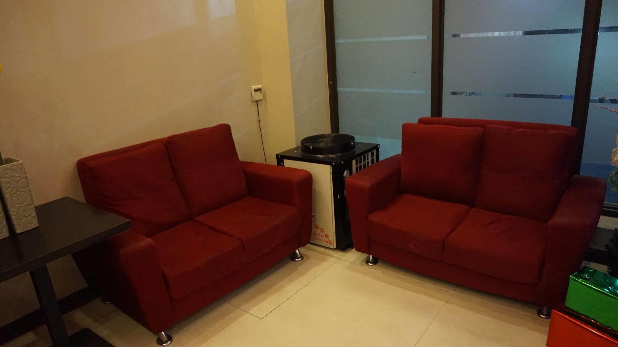 Oyo 637 Fox Hotel Quezon City Exteriér fotografie